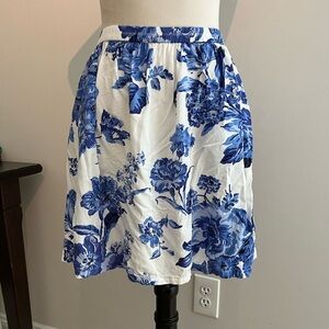 Like New Cath Kidston London skirt with pockets. M